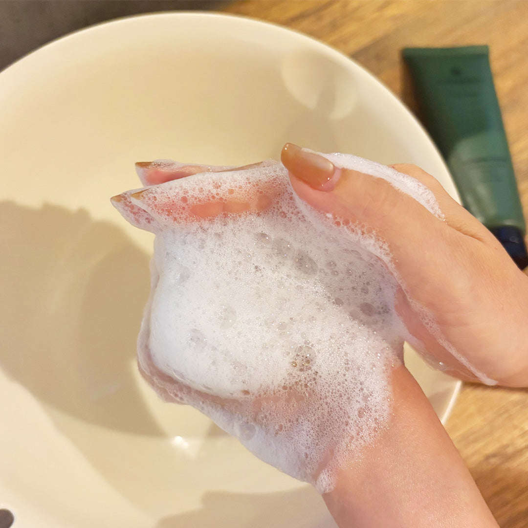【開発裏話】固形派だったFUKUBISUIが洗顔フォームを作った理由
